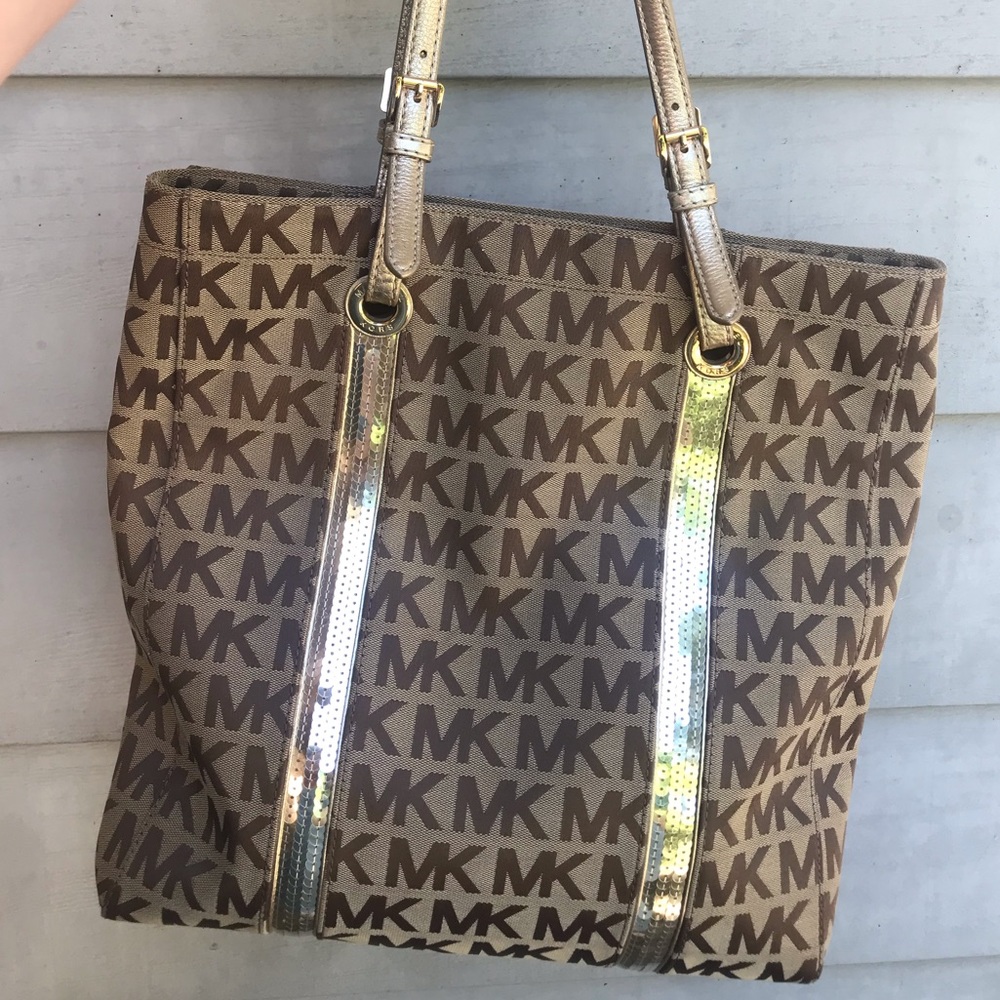 Michael Kors tote